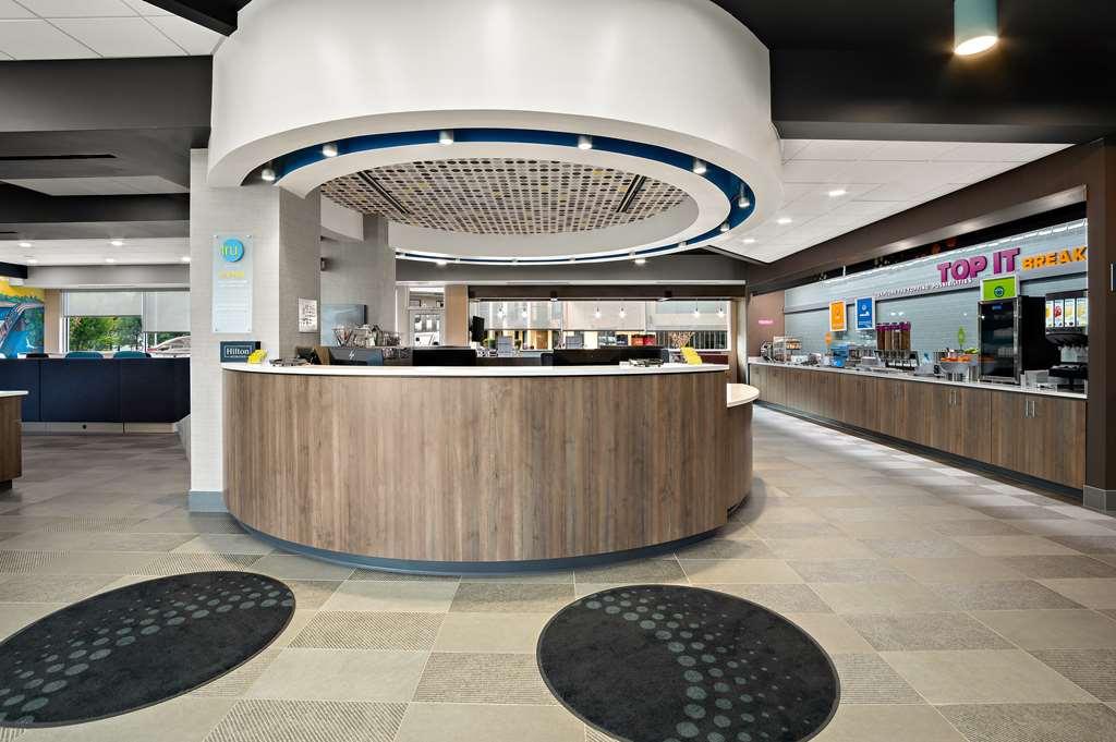 Tru By Hilton Santee Interior foto